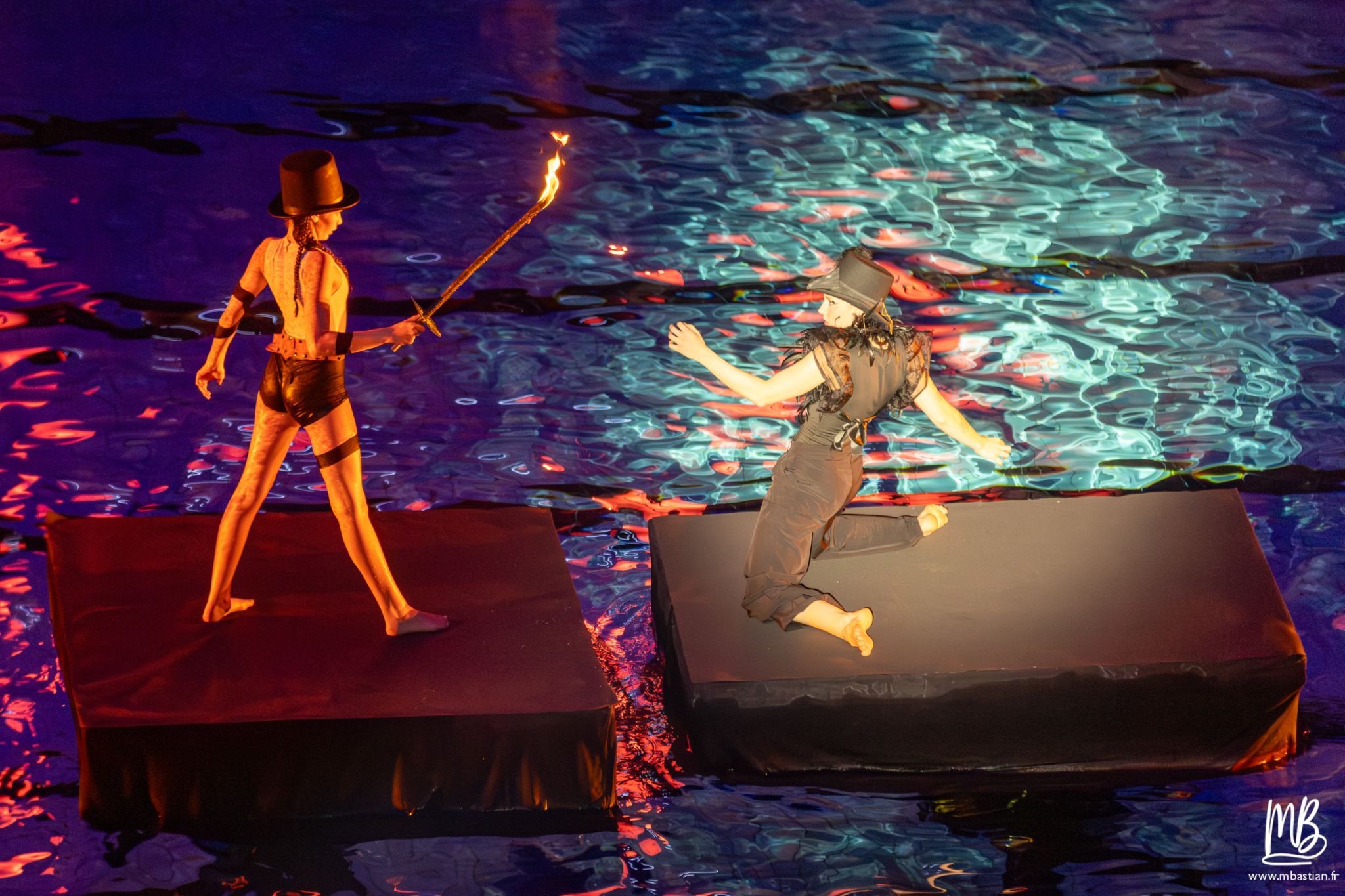 20251206 LA FABRIQUE A CONTES (BNS) MB 242